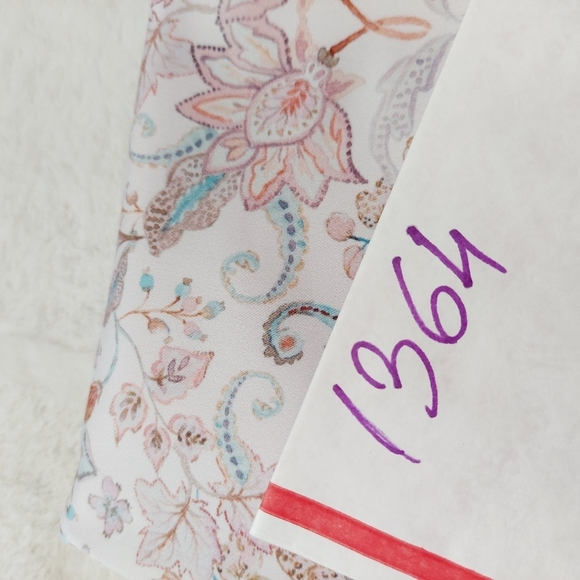 NEW Onzie Pink and White Floral Yoga Stretchy Comfy Athleisure Leggings P1364 - Picture 10 of 10